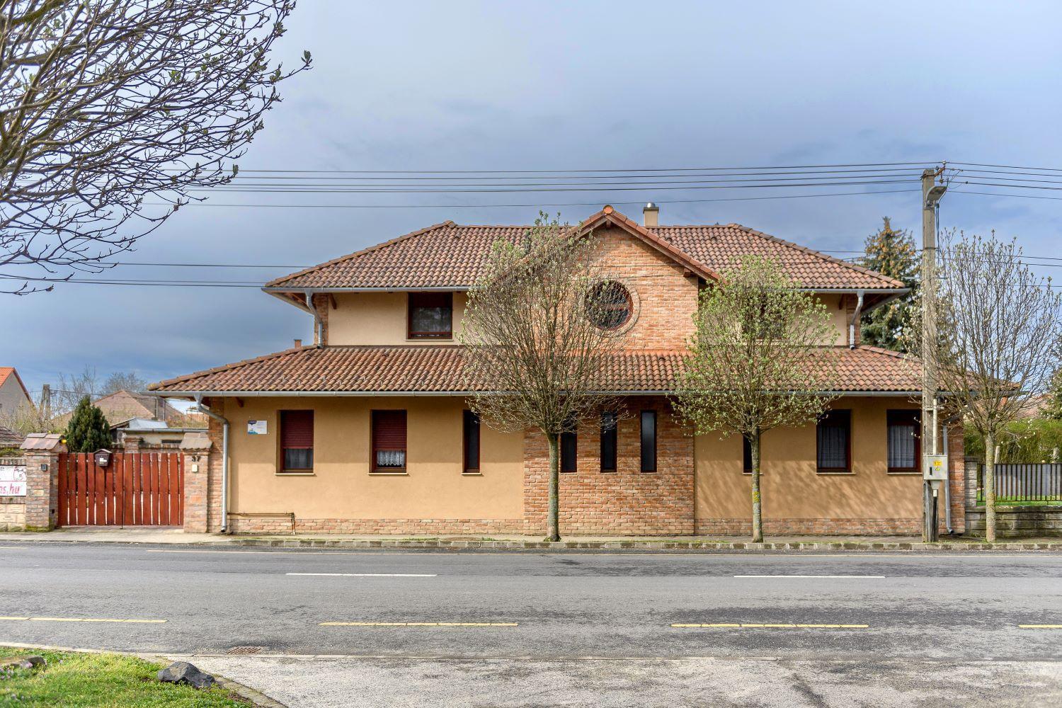 Cherry Apartmanhaz Sárvár Exterior foto