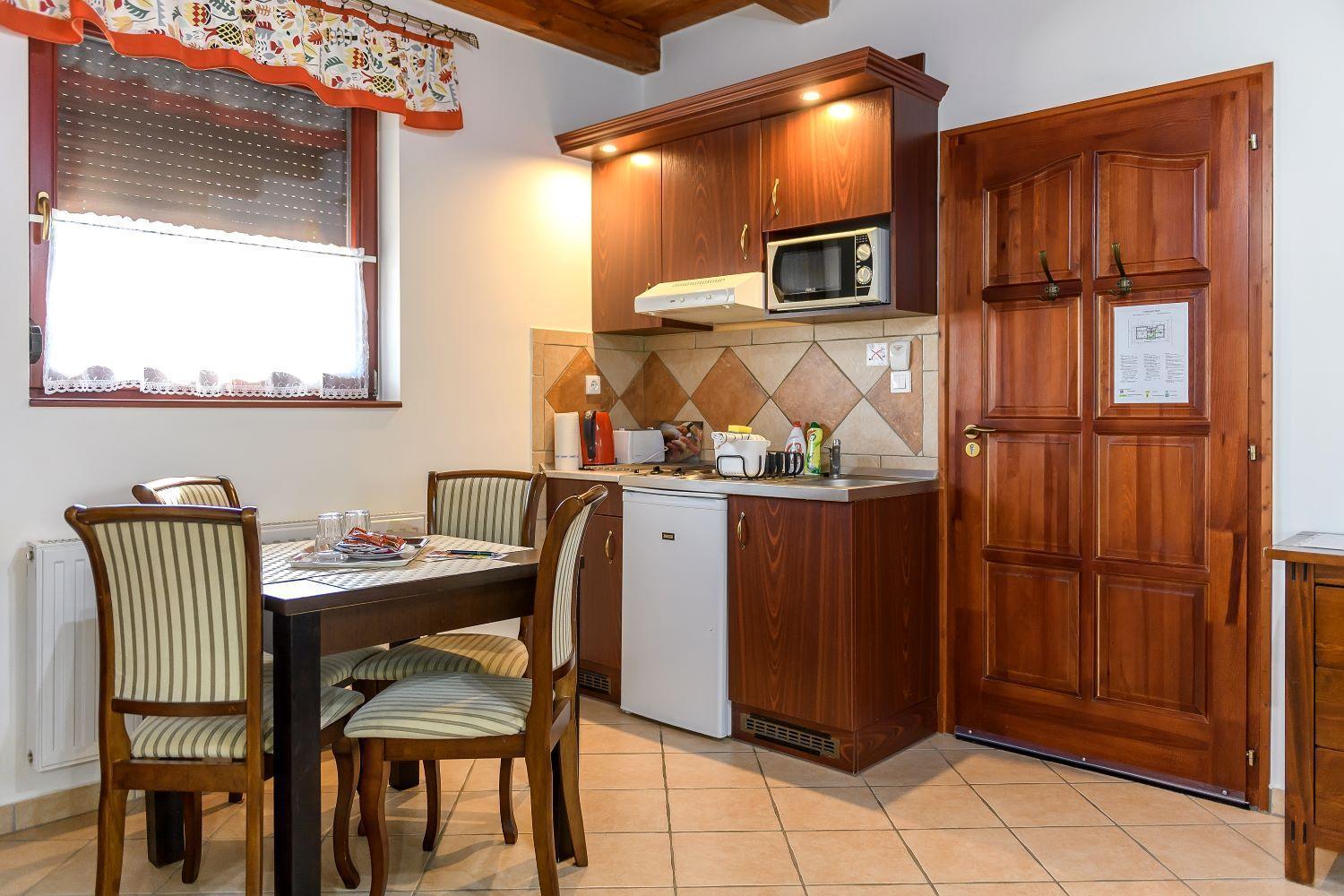 Cherry Apartmanhaz Sárvár Exterior foto
